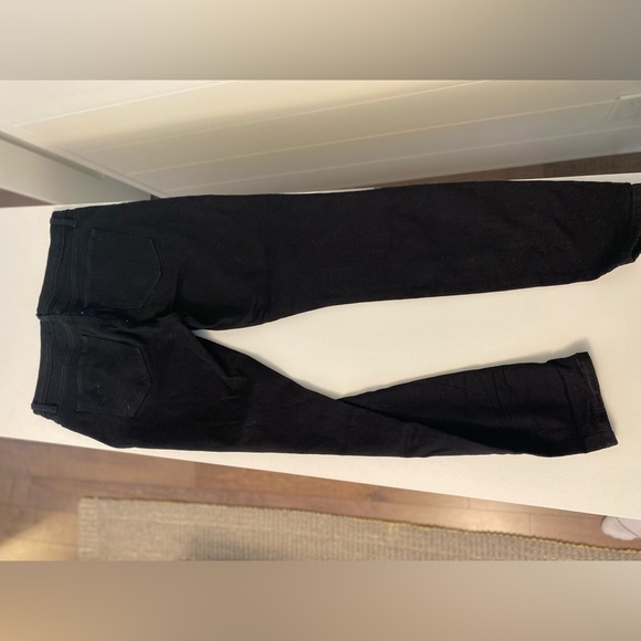 Gap Skinny Jeans - Picture 2 of 4